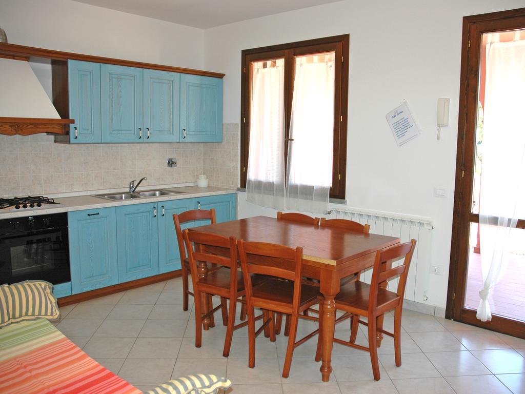 Baia Fiorita Apartment Porto Azzurro Exterior photo